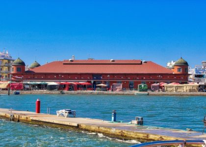 Le marché de Olhão et le tourisme au Portugal